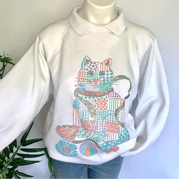 v i n t a g e :: Slouchy Cute Grandma Core Cat Lady Sweater - Picture 11 of 11